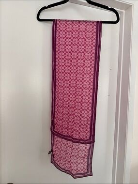 COACH Signature Pattern Lightweight Sheer Women's Scarf
